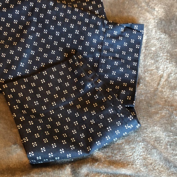 Womens size 8 H&M blue and white slacks - Picture 2 of 13